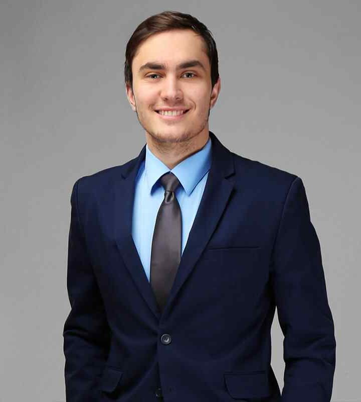 team_01 https://patrickgunville.ca/wp-content/uploads/2019/05/team_01-720x800.jpg