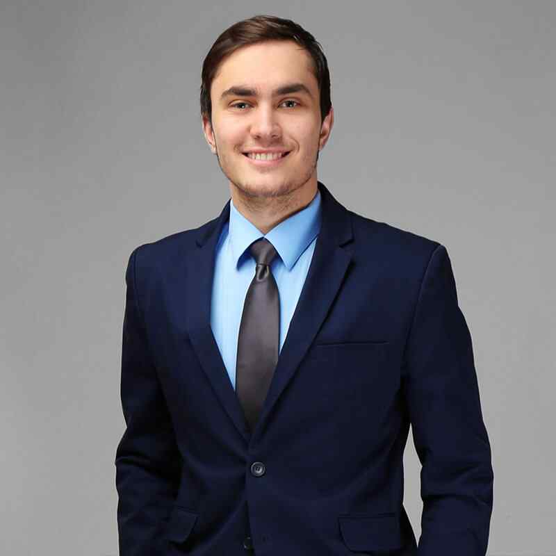 https://patrickgunville.ca/wp-content/uploads/2019/05/team_01.jpg